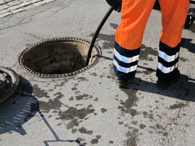Industrial drain clearing Rugby
